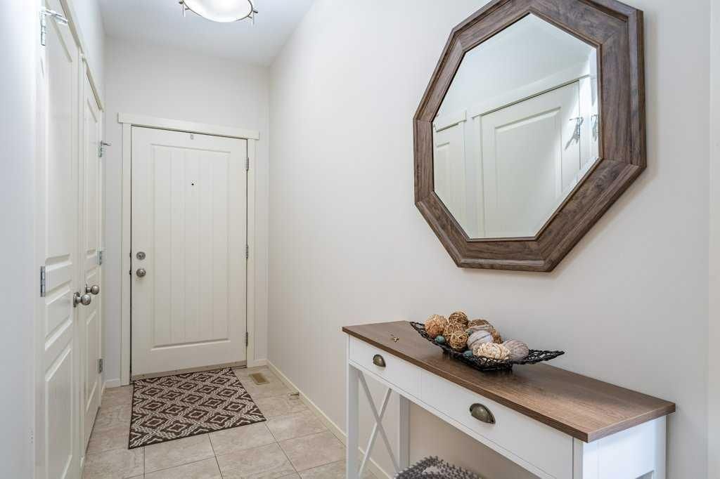 13 Mahogany Terrace SE, Calgary — photo 5 of 50