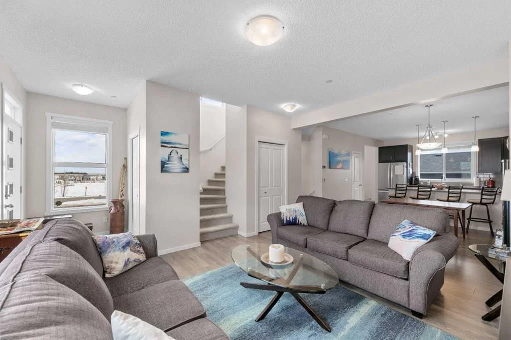 78 Livingston Gate NE, Calgary — photo 5 of 35