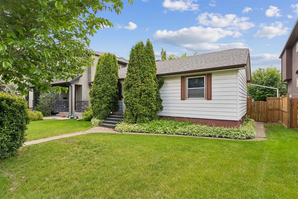 409 29 Avenue NW, Calgary — photo 3 of 18