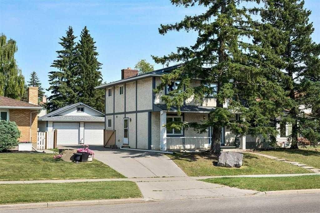 5632 Dalhousie Drive NW, Calgary — photo 3 of 36