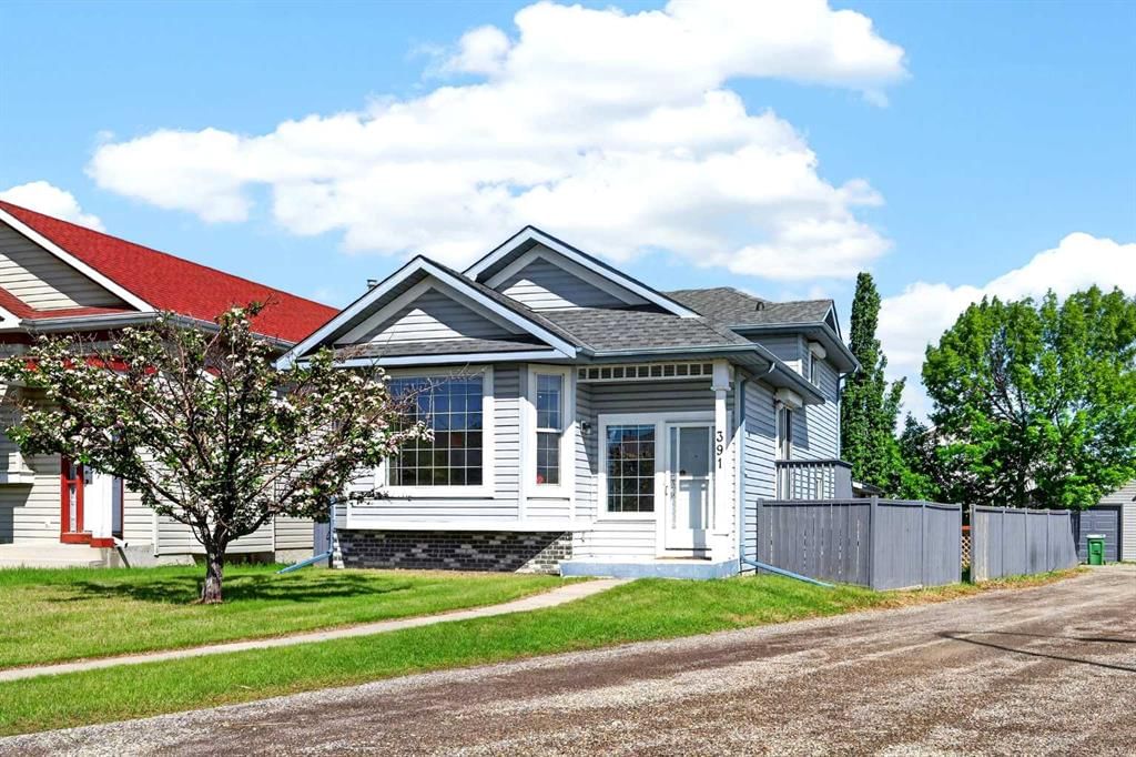 391 Country Hills Place NW, Calgary — main listing photo