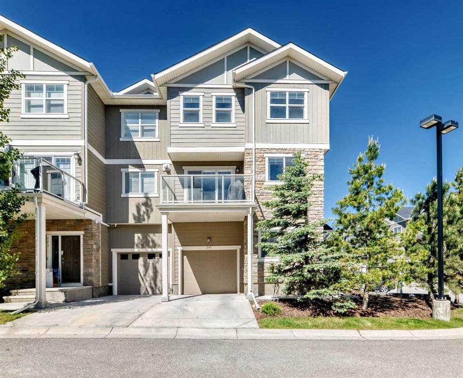 201 Evanston Manor NW, Calgary — photo 2 of 46