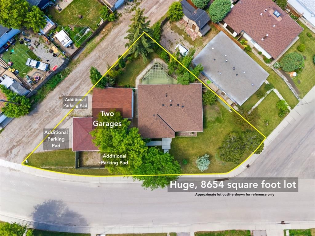 3243 Dover Crescent SE, Calgary — photo 2 of 50