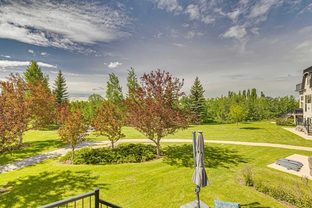 9041 Wentworth Avenue SW, Calgary — photo 3 of 48