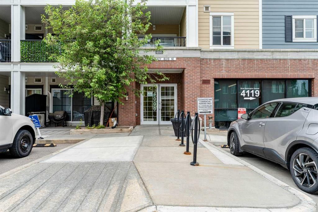 4116, 215 Legacy Boulevard SE, Calgary — main listing photo