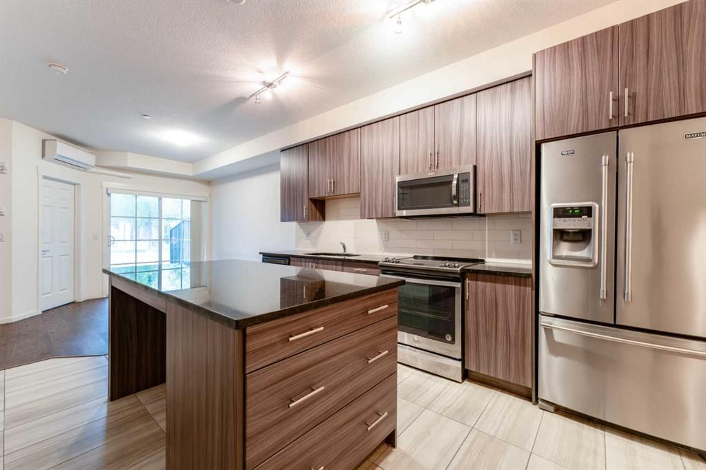 4116, 215 Legacy Boulevard SE, Calgary — photo 5 of 38
