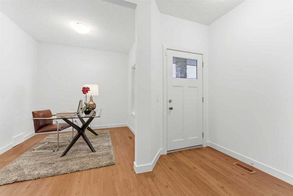 102 Cranarch Common SE, Calgary — photo 4 of 50