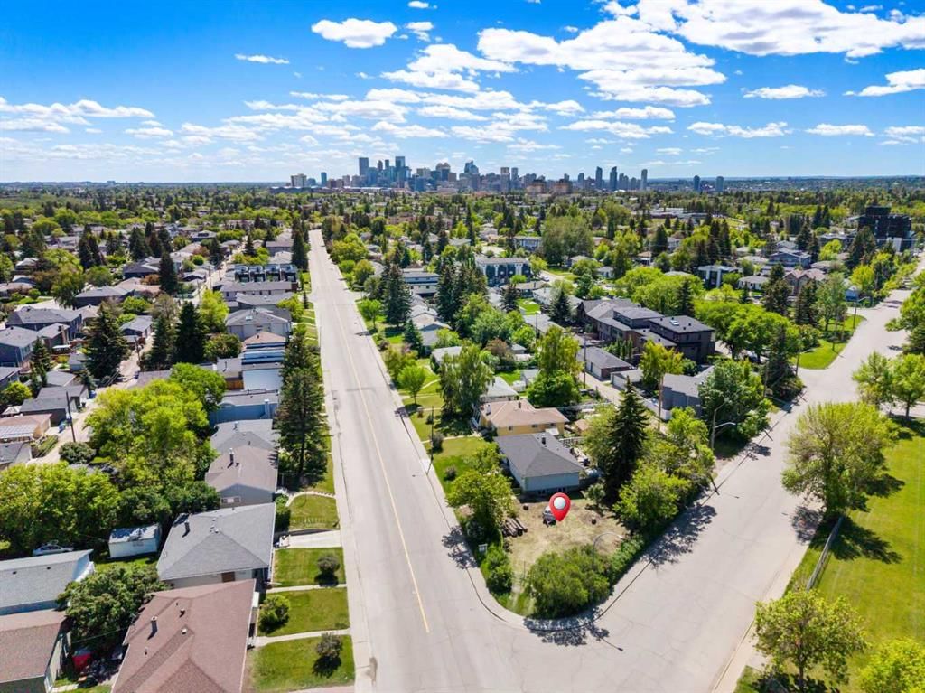 2747 Morley Trail NW, Calgary — main listing photo