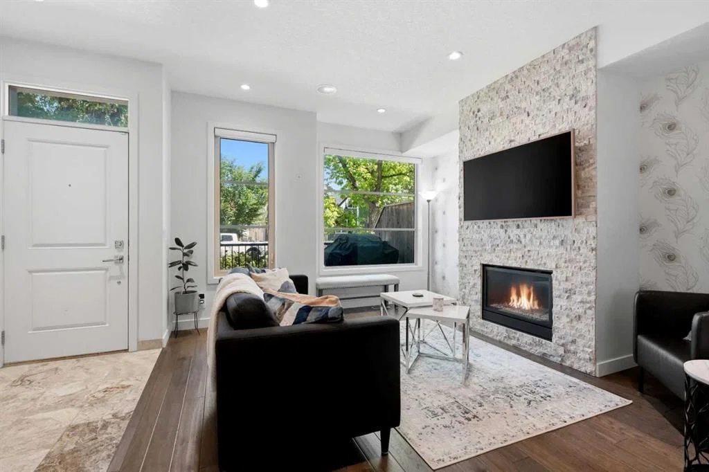 1, 415 17 Avenue NW, Calgary — photo 4 of 38
