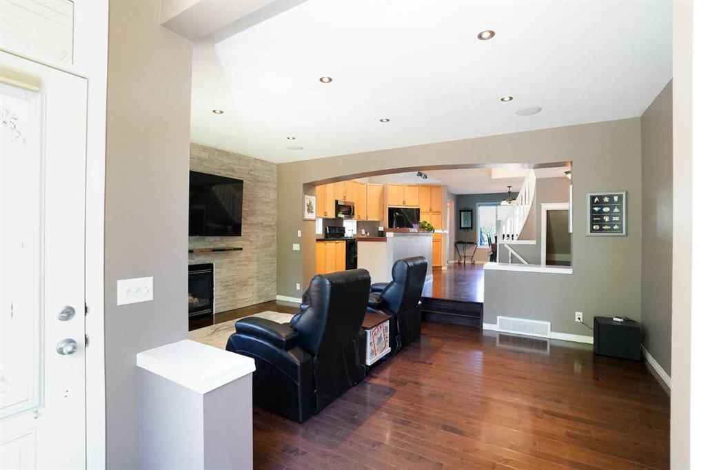 213 Tuscany Valley Green NW, Calgary — photo 5 of 41