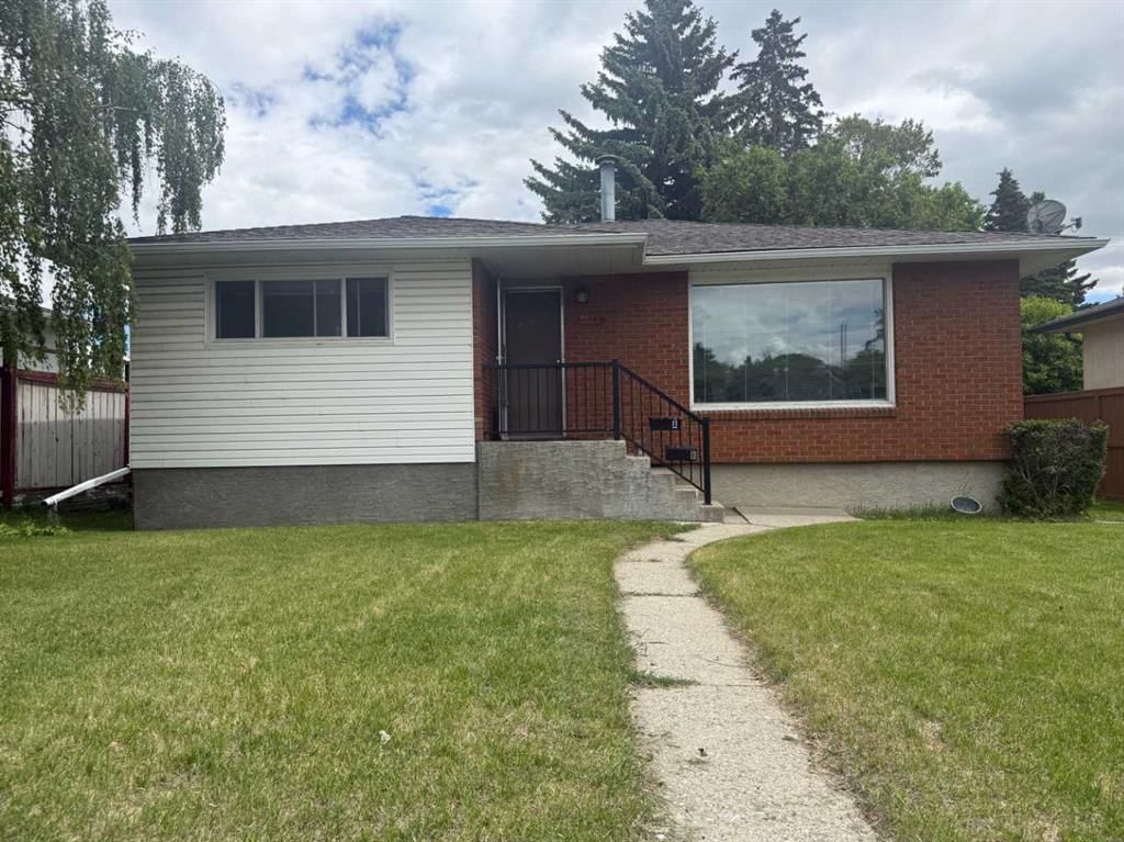 2848 24 Street NW, Calgary — main listing photo