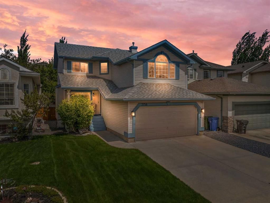 3758 Douglas Ridge Link SE, Calgary — photo 2 of 50