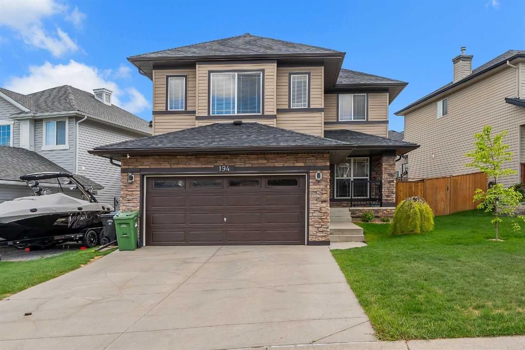 194 Kincora View NW, Calgary — main listing photo