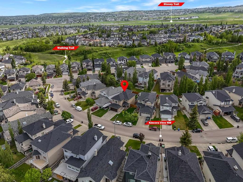 194 Kincora View NW, Calgary — photo 4 of 33