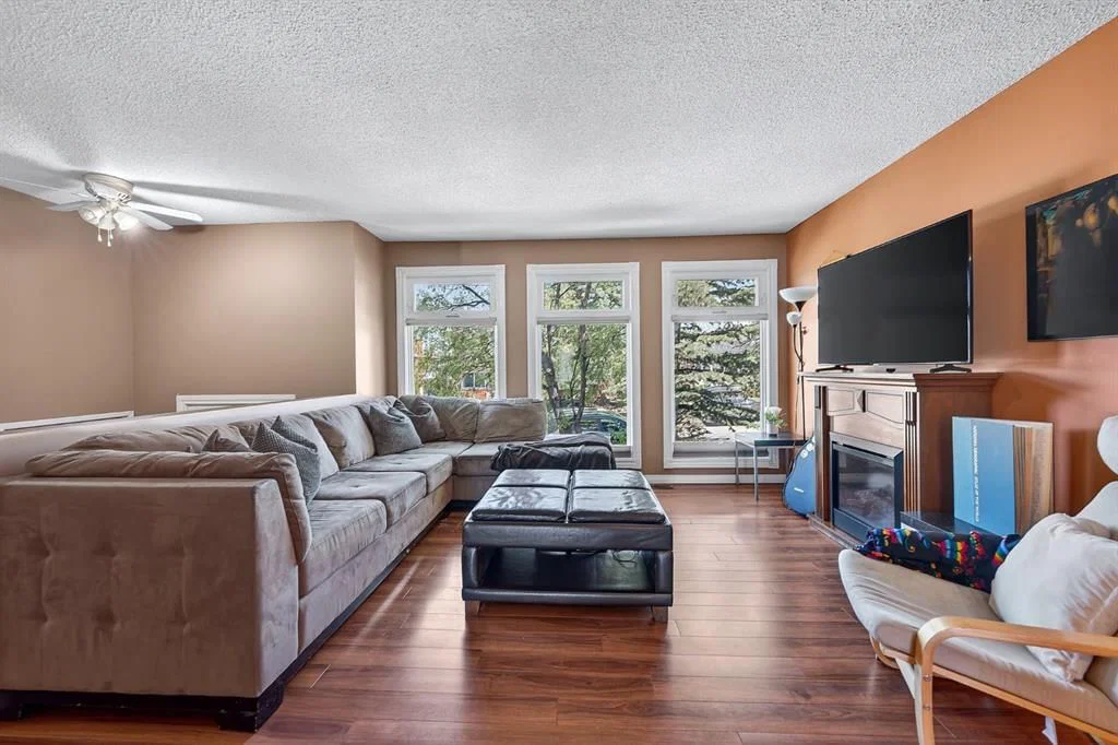 408 Rundleville Place NE, Calgary — photo 2 of 40