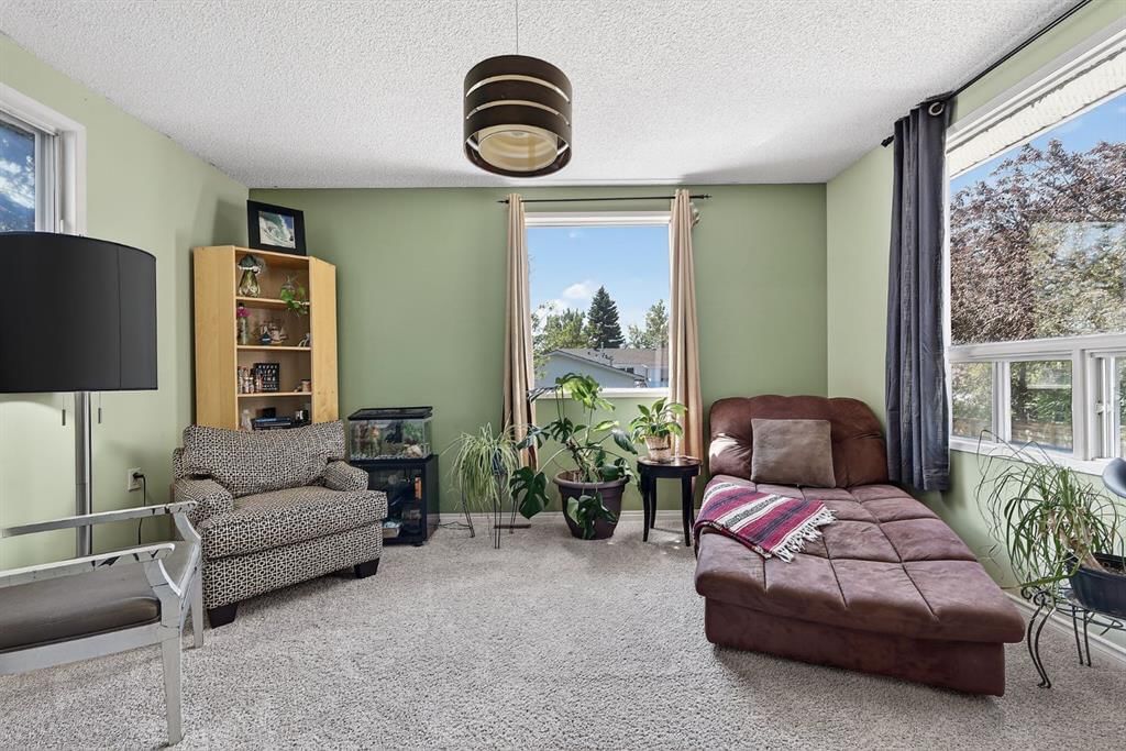 408 Rundleville Place NE, Calgary — photo 4 of 40