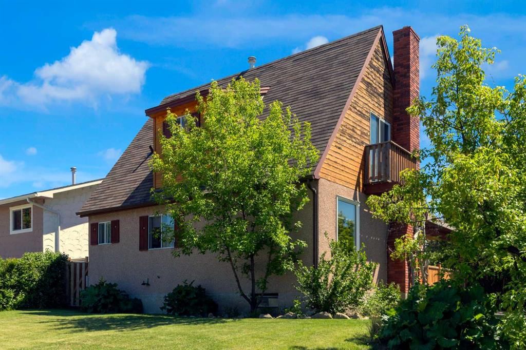 2 Crocus Crescent, Calgary — detached for sale