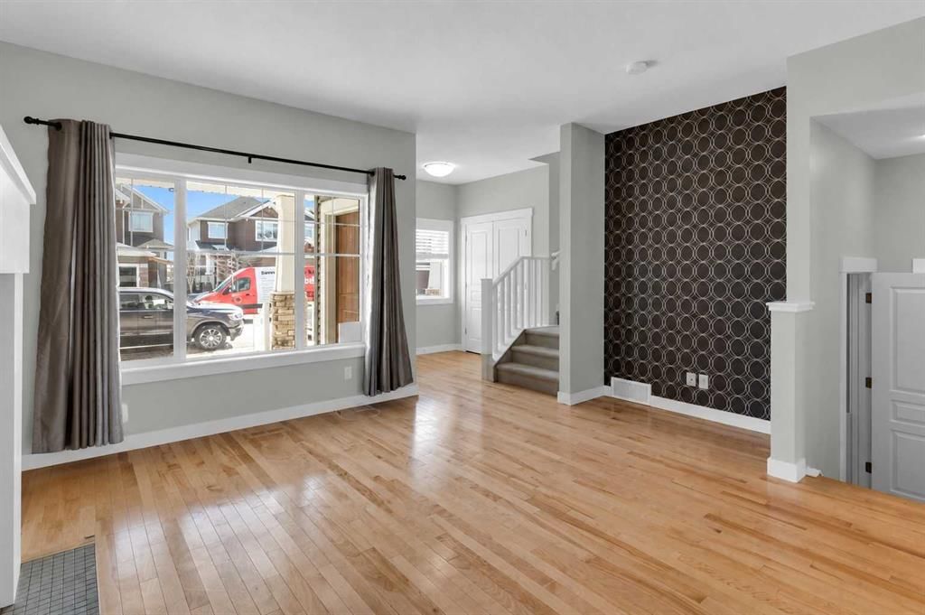 24 Royal Birch Park NW, Calgary — photo 5 of 34
