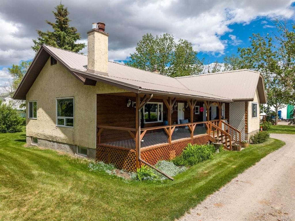 80060 475 Avenue E, Rural Foothills County — photo 2 of 50
