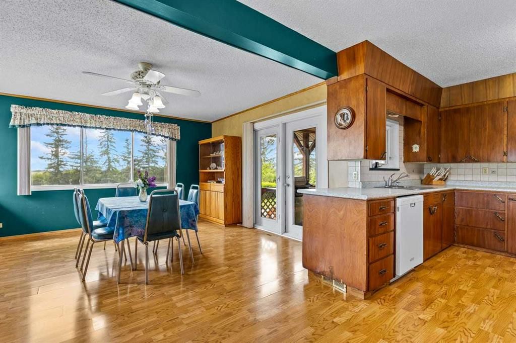 80060 475 Avenue E, Rural Foothills County — photo 4 of 50