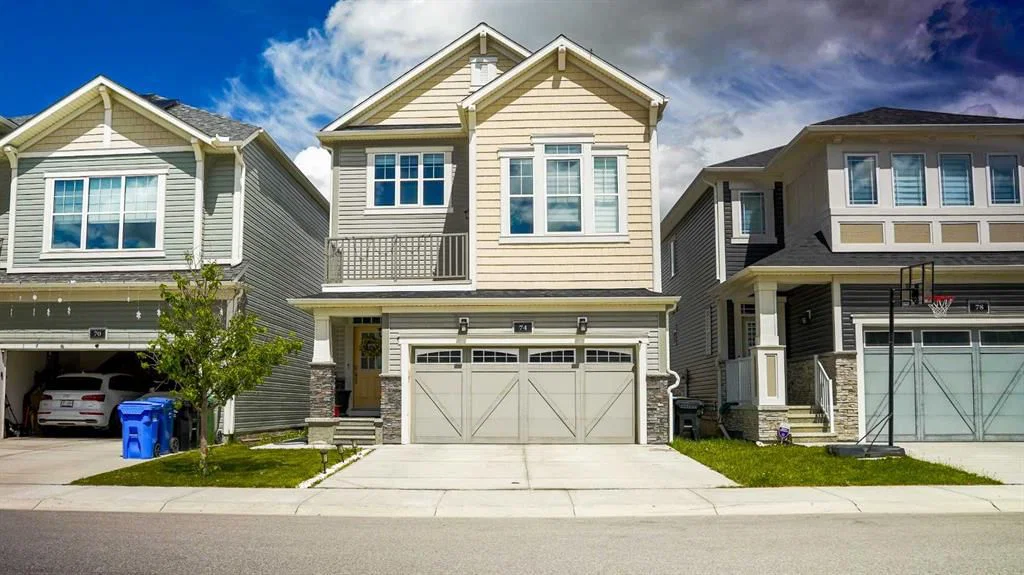 74 Carrington Crescent NW, Calgary — main listing photo