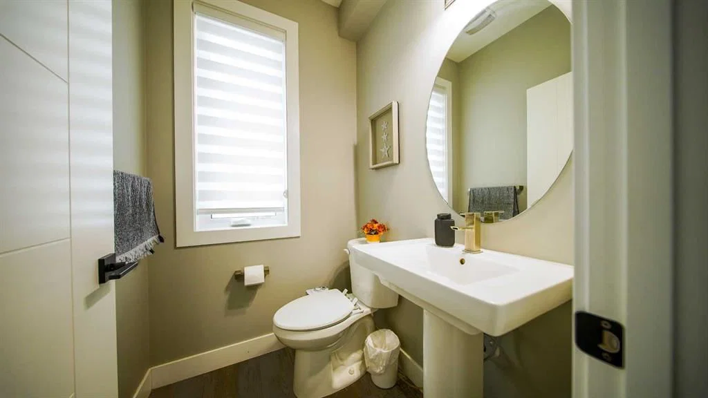 74 Carrington Crescent NW, Calgary — photo 5 of 50