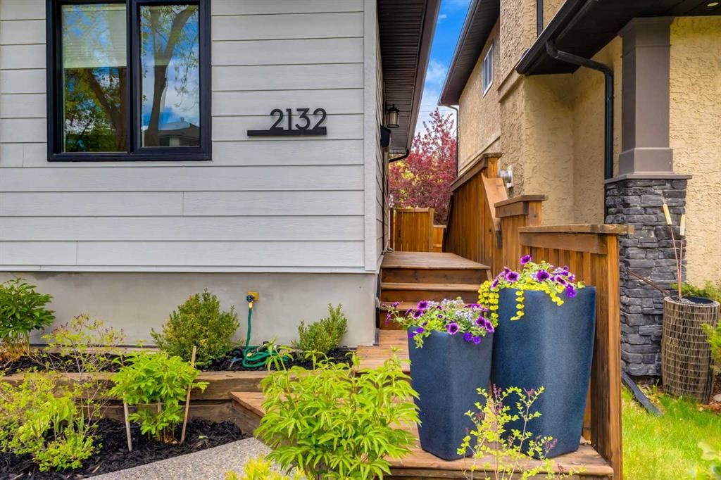 2132 6 Avenue NW, Calgary — photo 5 of 44