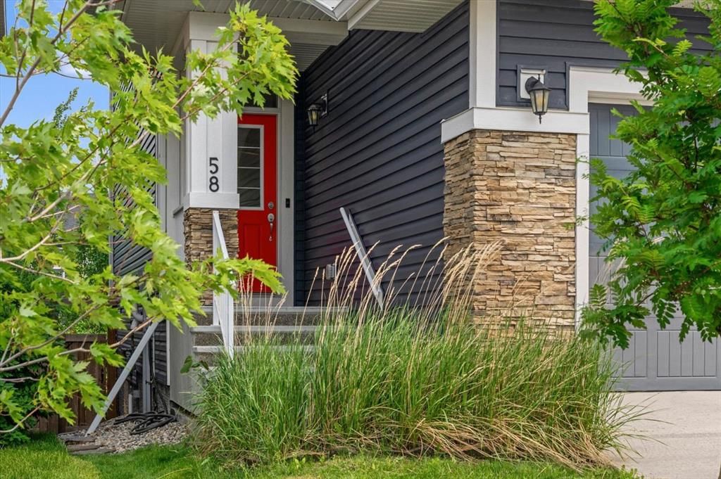 58 Crestbrook Drive SW, Calgary — photo 2 of 47