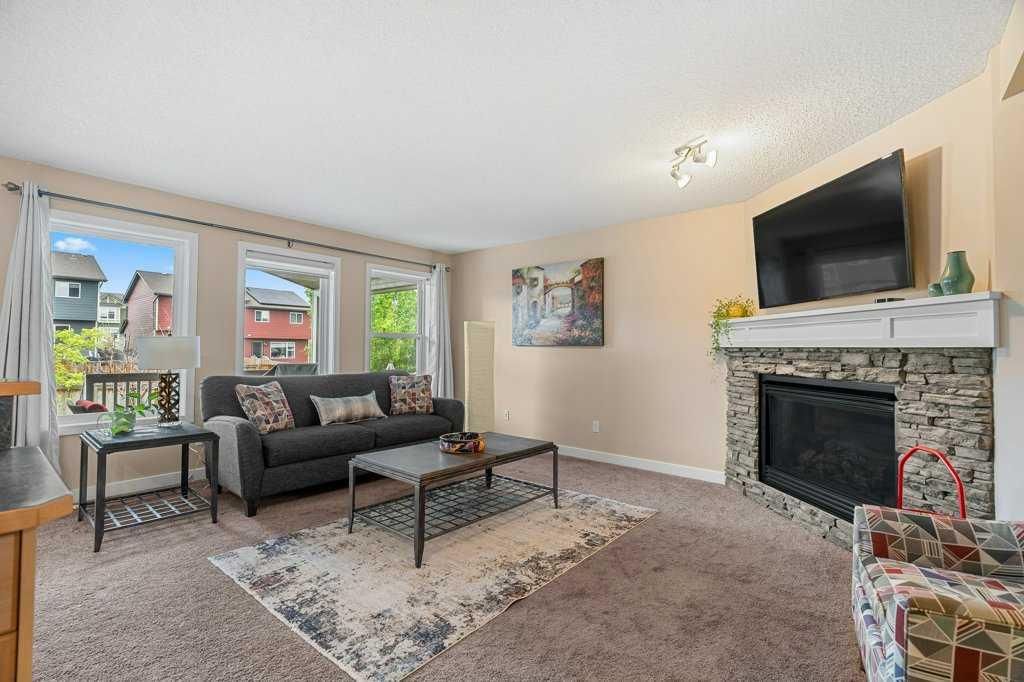 140 Panamount Circle NW, Calgary — photo 5 of 50