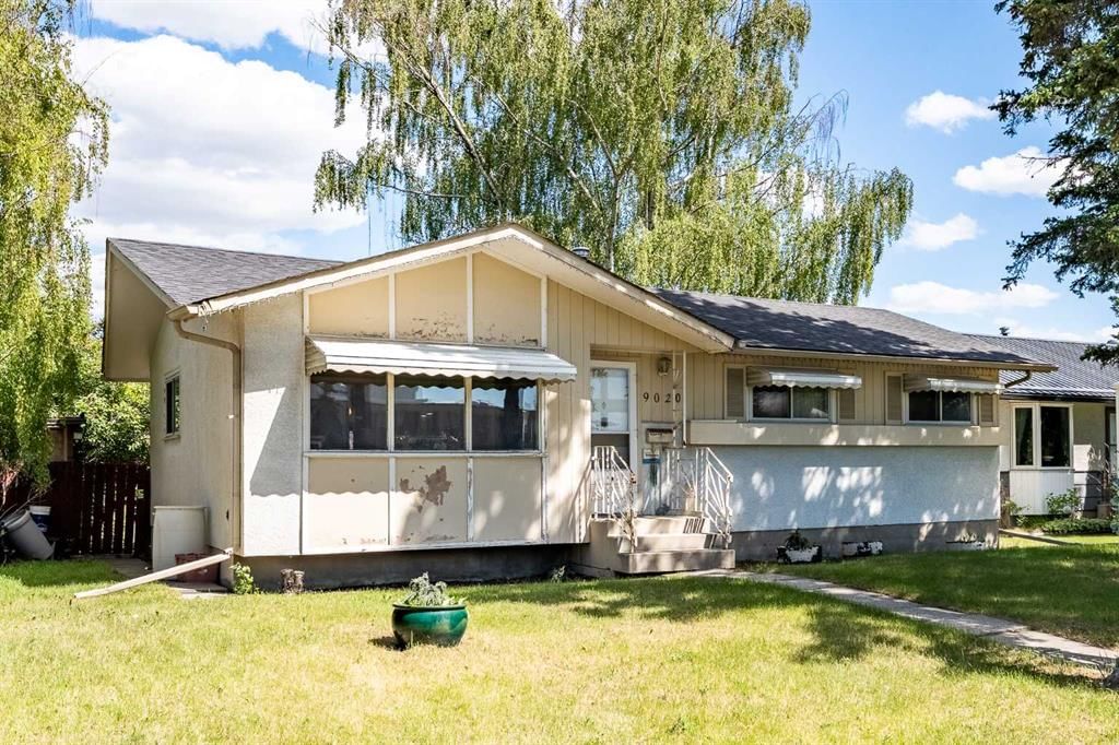 9020 Fairmount Drive SE, Calgary — main listing photo