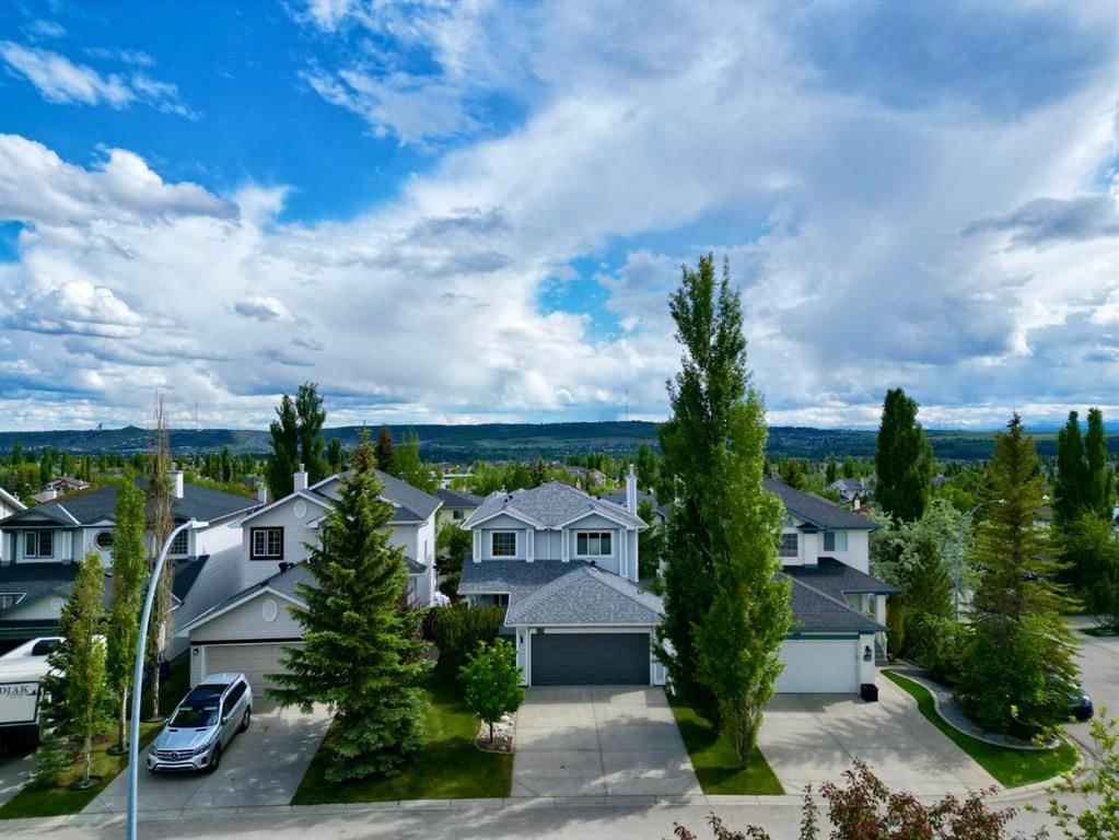 124 Tuscany Hills Park NW, Calgary — photo 2 of 41