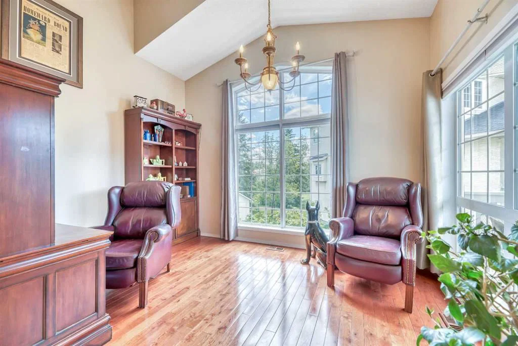 185 Douglas Glen Heath SE, Calgary — photo 5 of 50