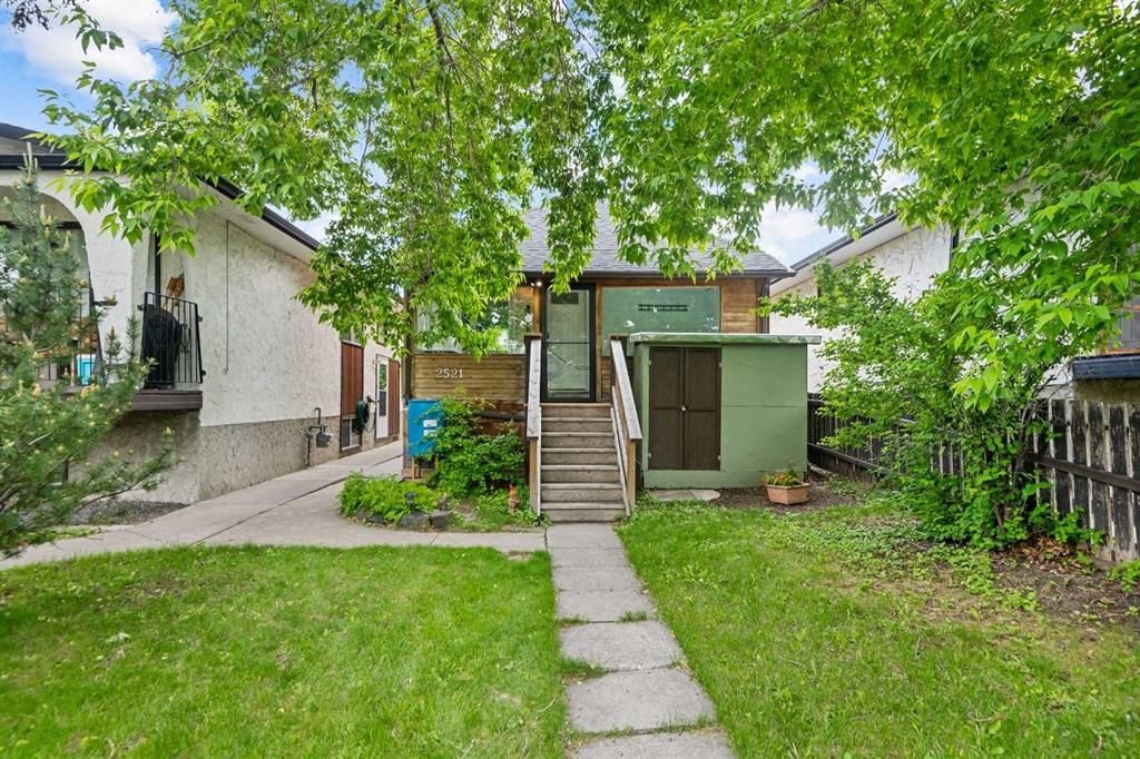 2521 16A Street NW, Calgary — photo 2 of 40