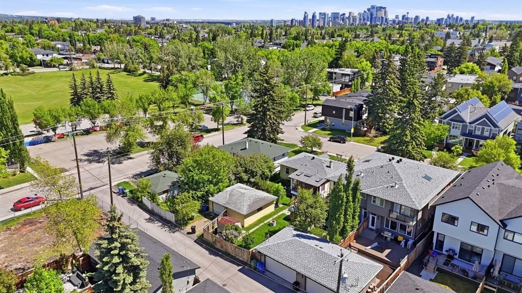 3007 27 Street SW, Calgary — photo 5 of 20