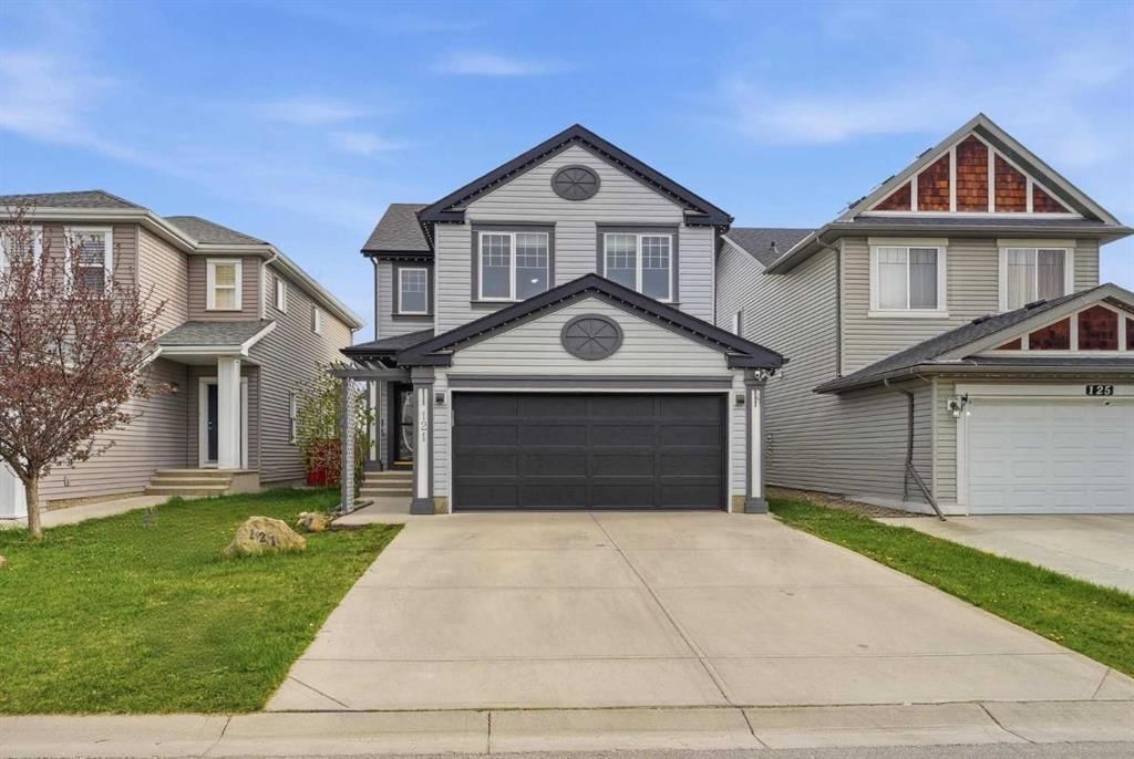 121 Copperstone Close SE, Calgary — main listing photo
