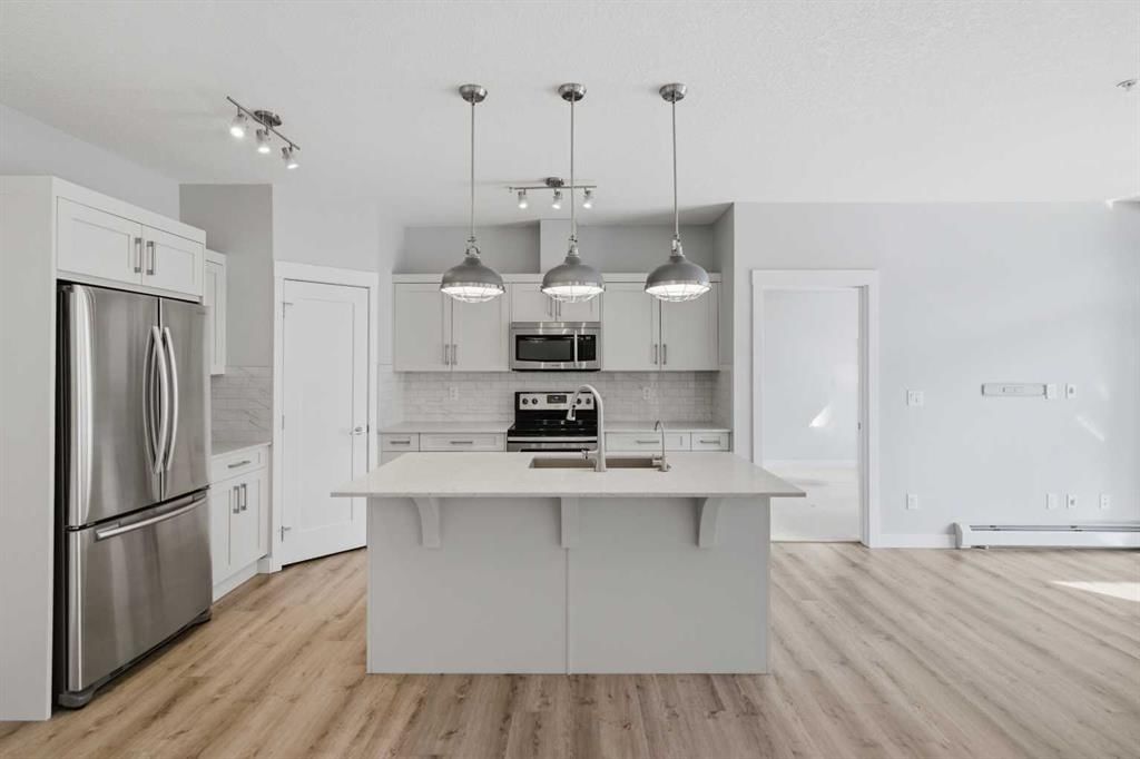 213, 20 Walgrove Walk SE, Calgary — photo 5 of 37
