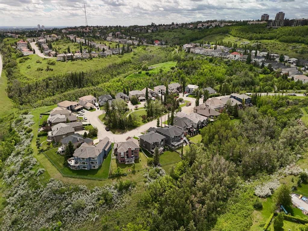 70 Patterson Close SW, Calgary — main listing photo