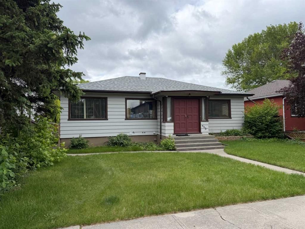 445 19 Avenue NE, Calgary — main listing photo