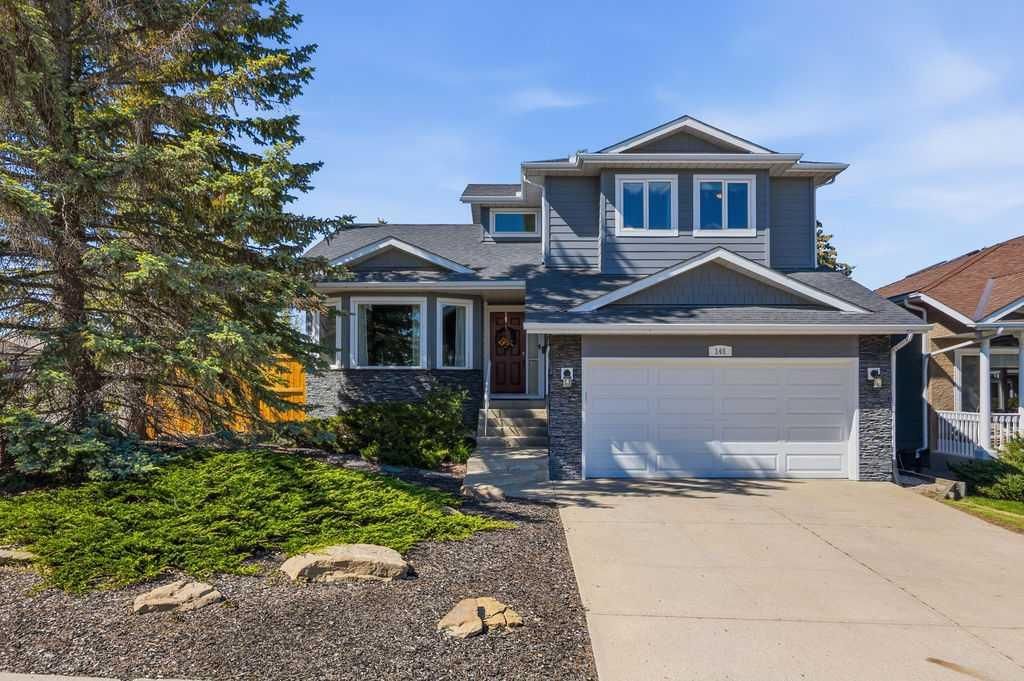 145 Straddock Crescent SW, Calgary — photo 2 of 49