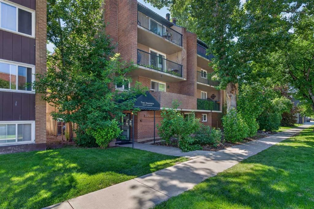 202, 329 19 Avenue SW, Calgary — photo 3 of 25