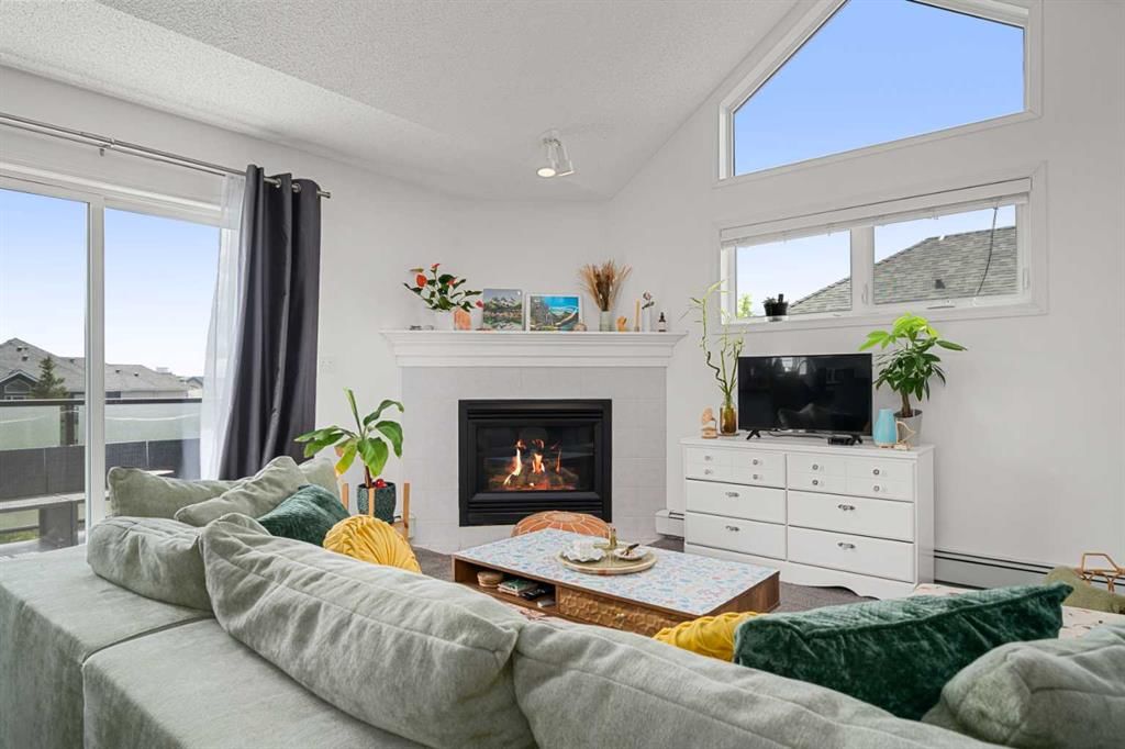 404, 20 Sierra Morena Mews SW, Calgary — main listing photo