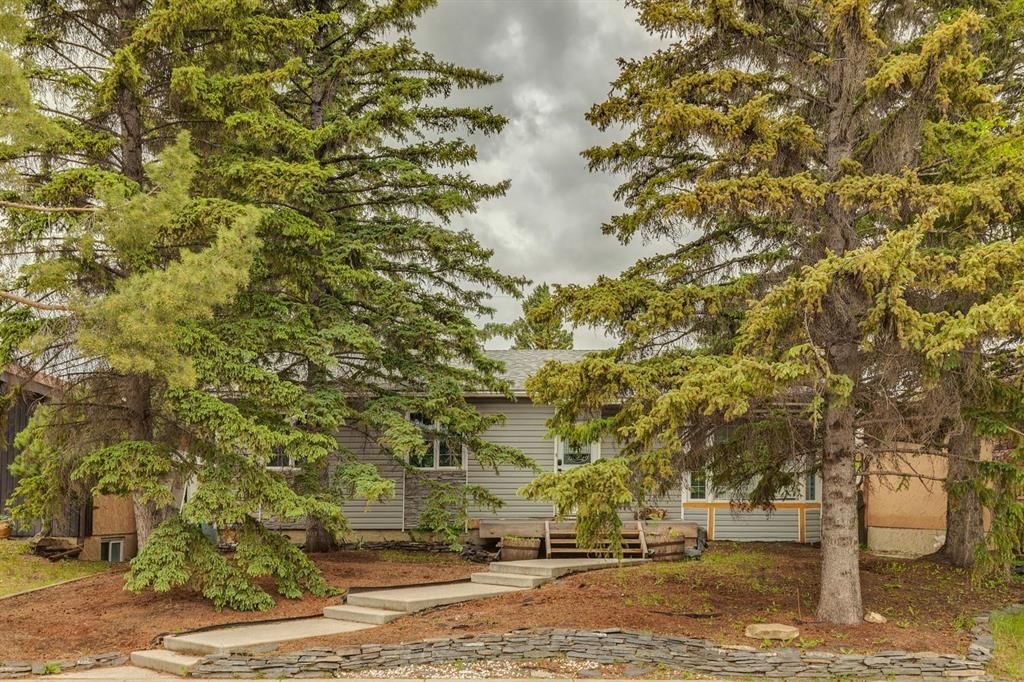 1288 Lake Sylvan Drive SE, Calgary — photo 3 of 37