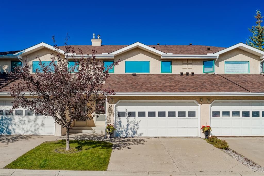 25, 200 Sandstone Drive NW, Calgary — main listing photo