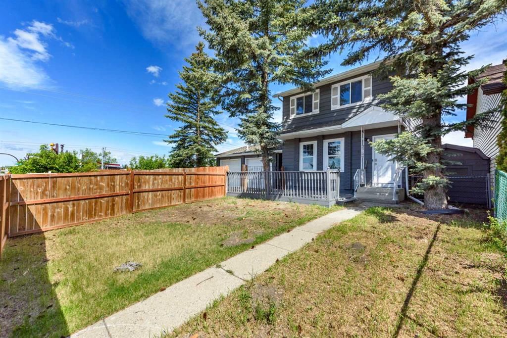 120 Whitefield Drive NE, Calgary — photo 3 of 33