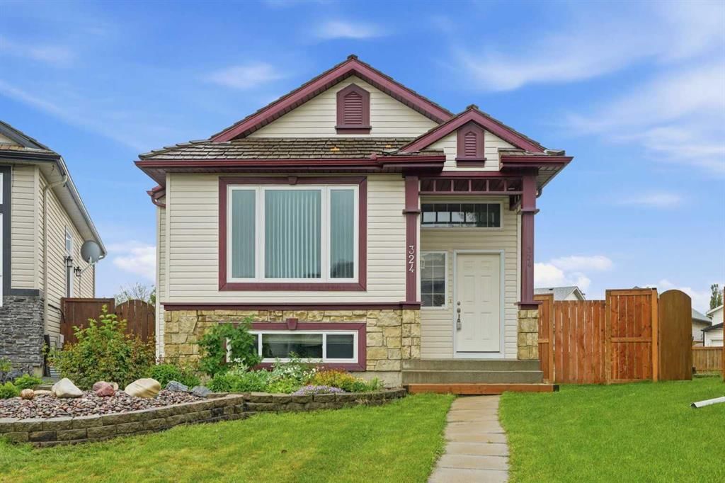 324 Mt Aberdeen Close SE, Calgary — main listing photo