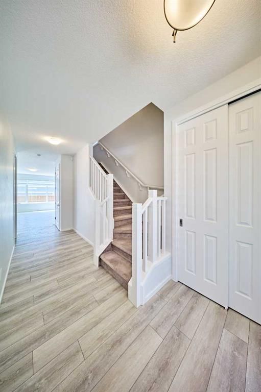 85 Yorkstone Heath SW, Calgary — photo 3 of 50