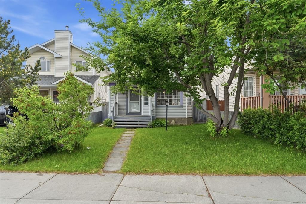 298 Costa Mesa Close NE, Calgary — main listing photo