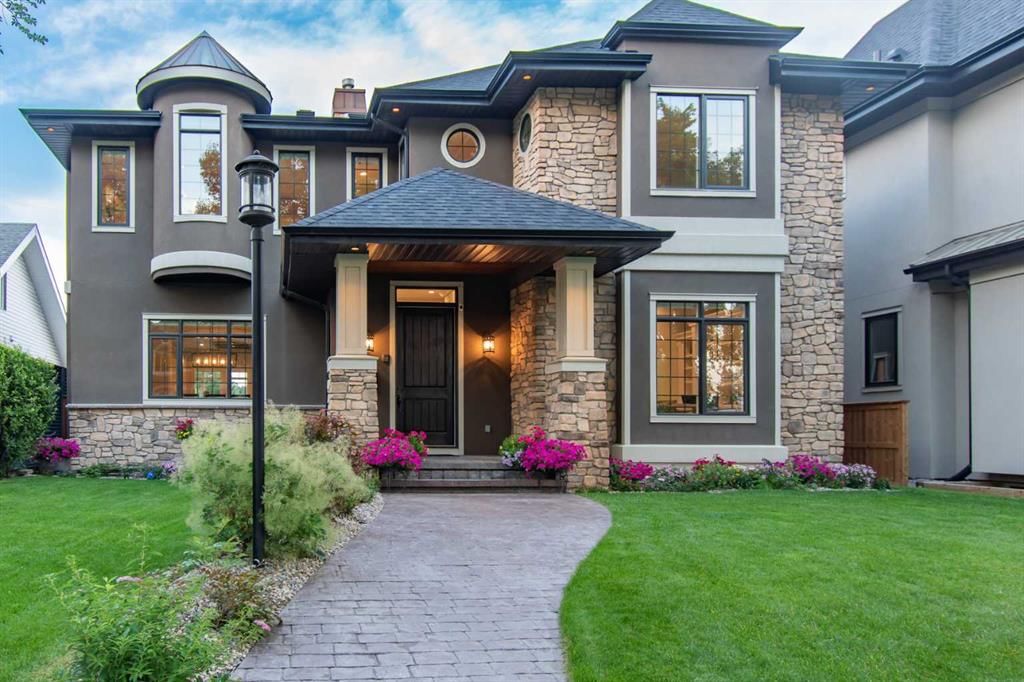1318 Windsor Street NW, Calgary — photo 3 of 50