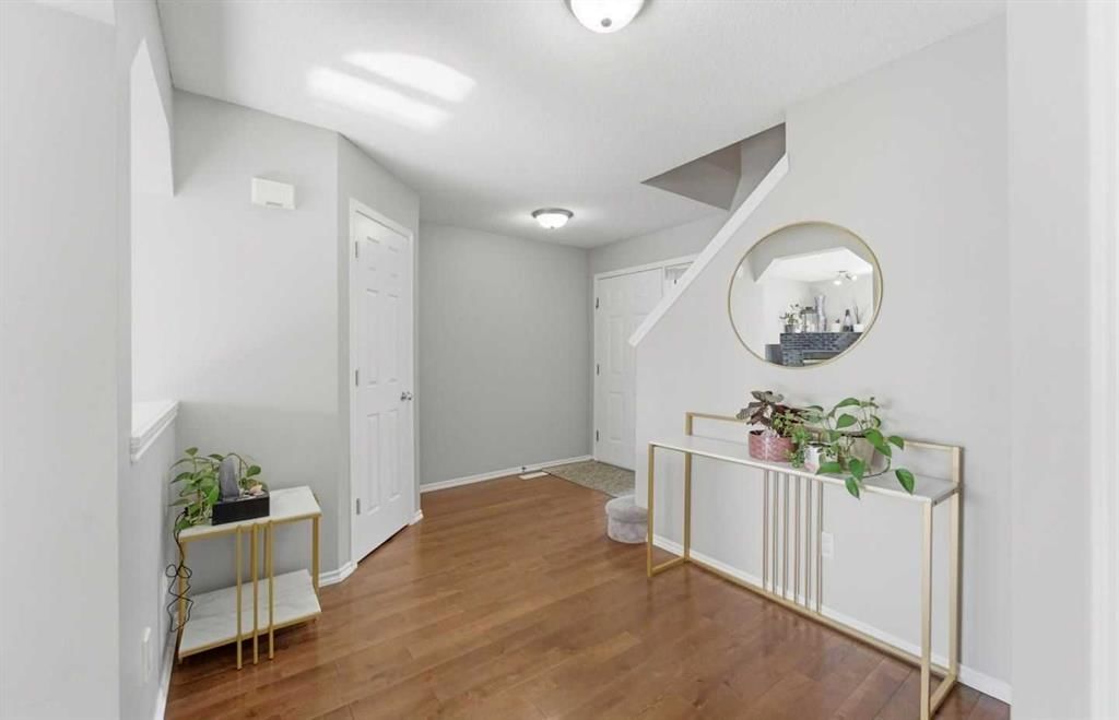 235 Citadel Meadow Bay NW, Calgary — photo 5 of 49