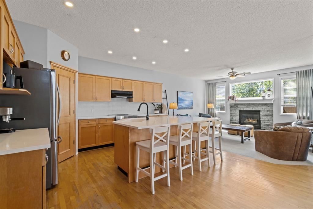 21 Chapalina Park Crescent SE, Calgary — photo 5 of 47